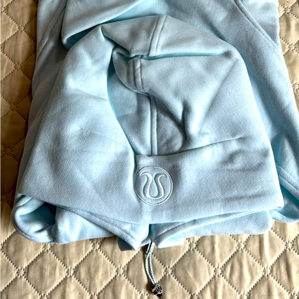 Brand New Lululemon Scuba Oversized Half Zip Hoodie.